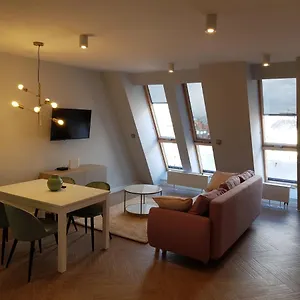 https://oisin-wrocaw.hotelswroclaw.com